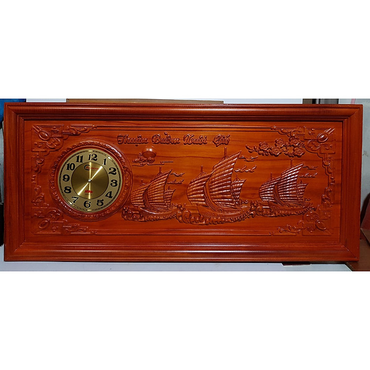 Tranh gỗ hương đục nổi mạ vàng gắn đồng hồ- Thuận Buồm Xuôi Gió -TG263