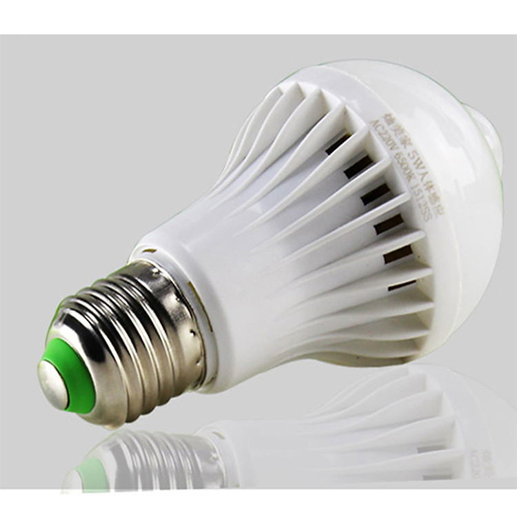 Bóng đèn cảm ứng radar người tự sáng 5W