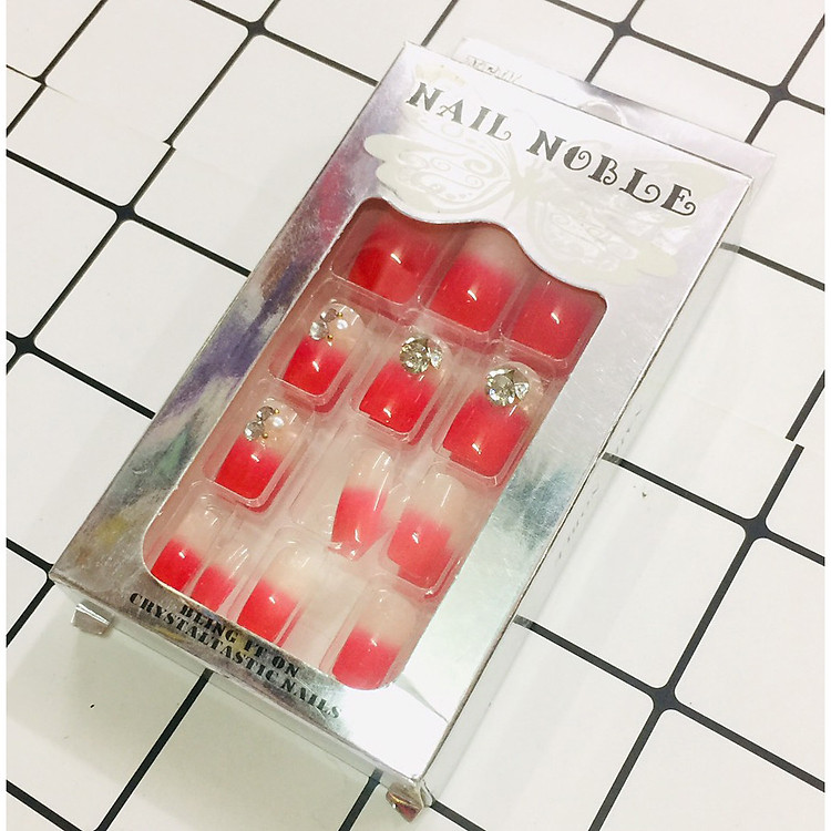 Bộ 24 móng tay giả đính họa tiết đẹp ngẫu nhiên