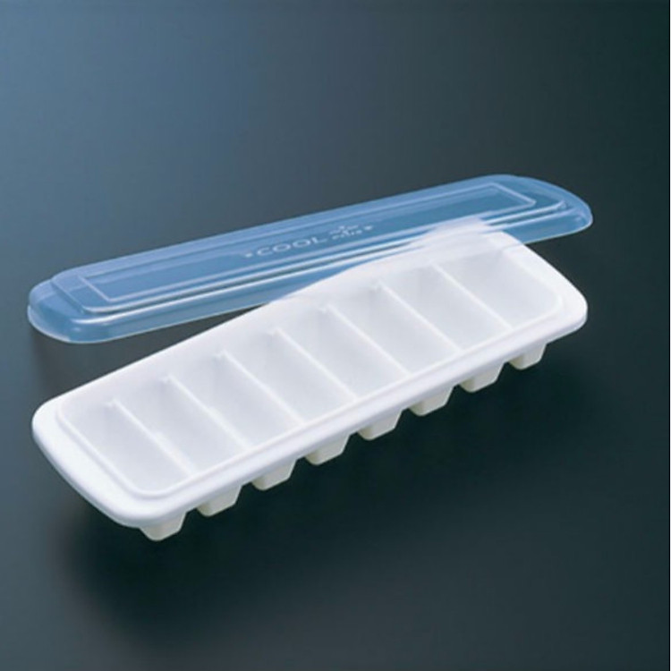 Khay Đá Đựng Đồ Ăn Dặm Japan Kèm Nắp + Tặng Hồng Trà Sữa (Cafe) Maccaca 20g
