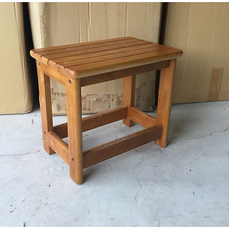 Ghế đôn gỗ cao su 100%