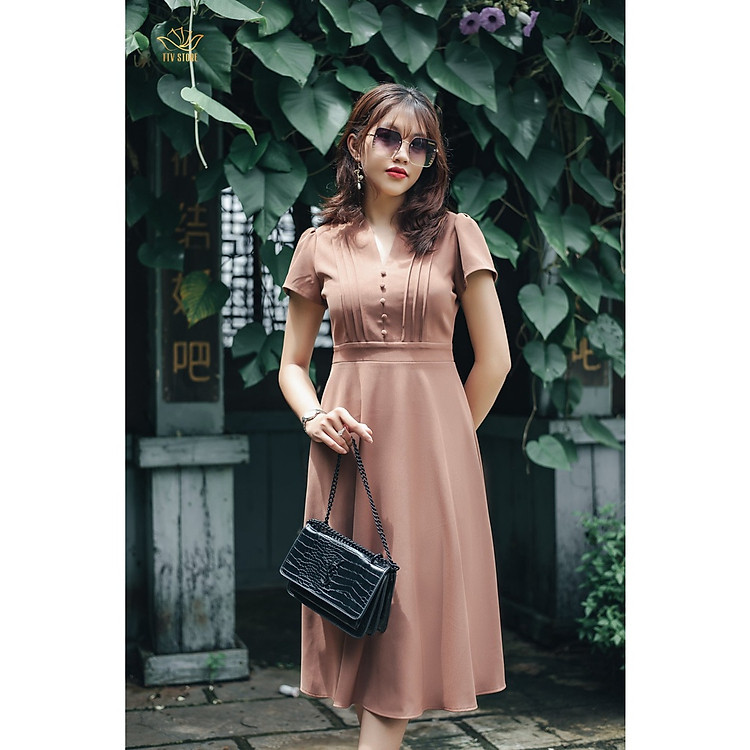 Thời trang đầm c&ocirc;ng sở thanh lịch