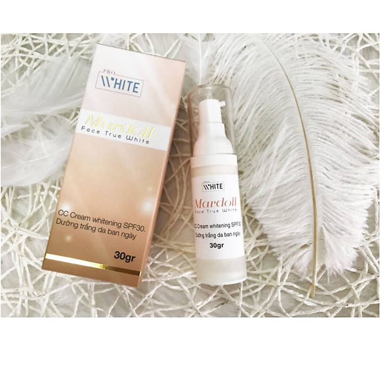 Kem trang điểm dưỡng da Prowhite