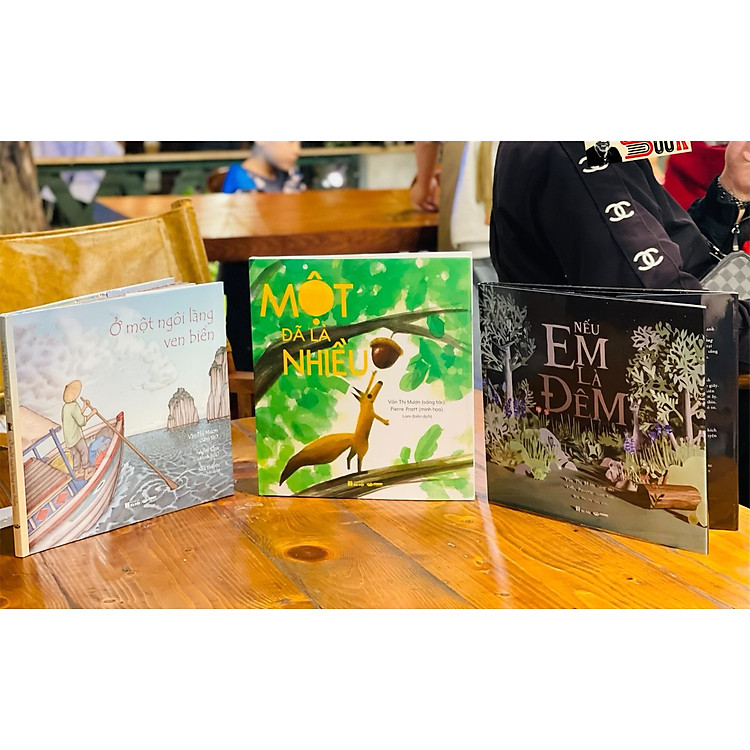 NẾU EM LÀ ĐÊM – MỘT ĐÃ LÀ NHIỀU – Ở MỘT NGÔI LÀNG VEN BIỂN