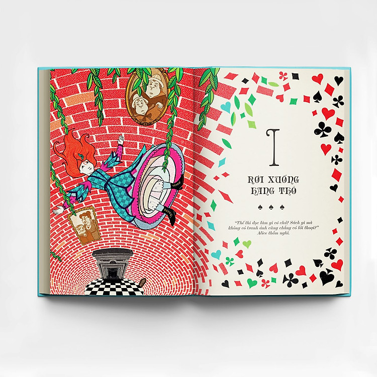 Alice ở xứ sở diệu kì và Alice ở xứ sở trong gương - Ảnh 3