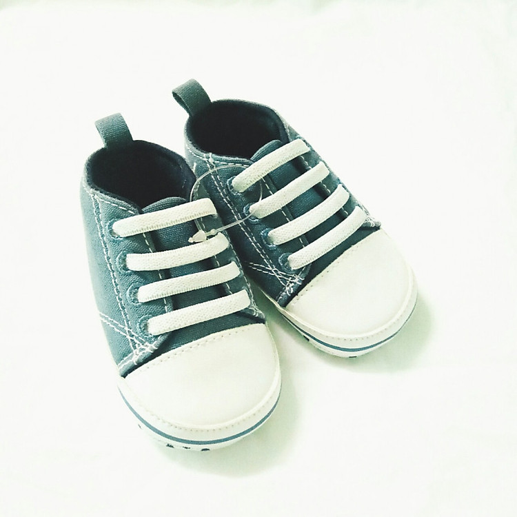 Giày tập đi kiểu dáng bata cho bé trai - Xanh