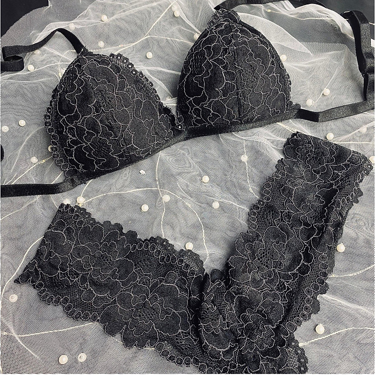 Bộ Nội Y Thiết Kế Ren Cao Cấp Đen Nét Họa Tiết Trắng Có Mút Quần Chữ Y