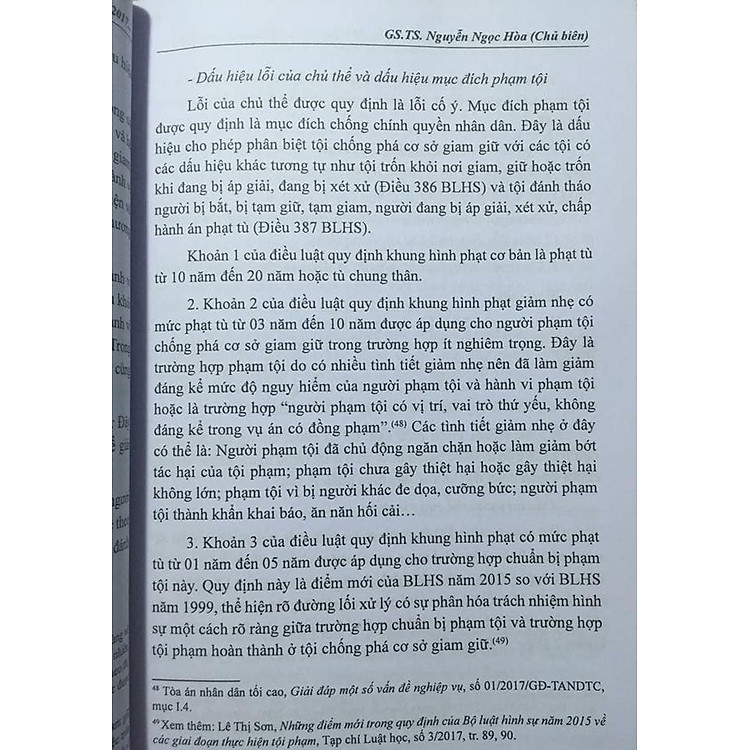 Bình luận khoa học bộ luật hình sự năm 2015 sửa đổi bổ sung năm 2017 (quyển 1 và 2) - Ảnh 2