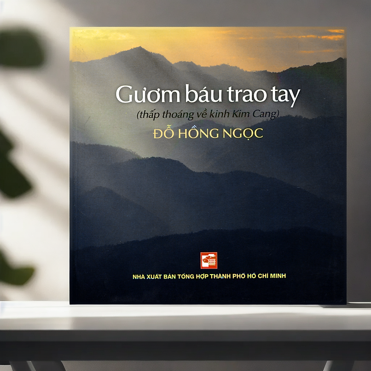 Gươm Báu Trao Tay - BS Đỗ Hồng Ngọc