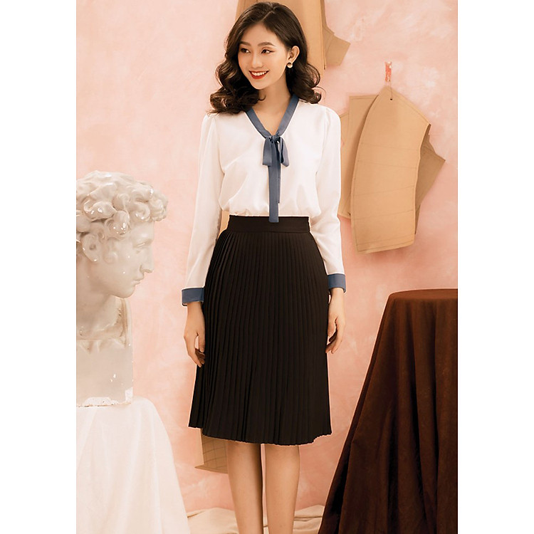 Chân váy dập ly GUMAC CV22029