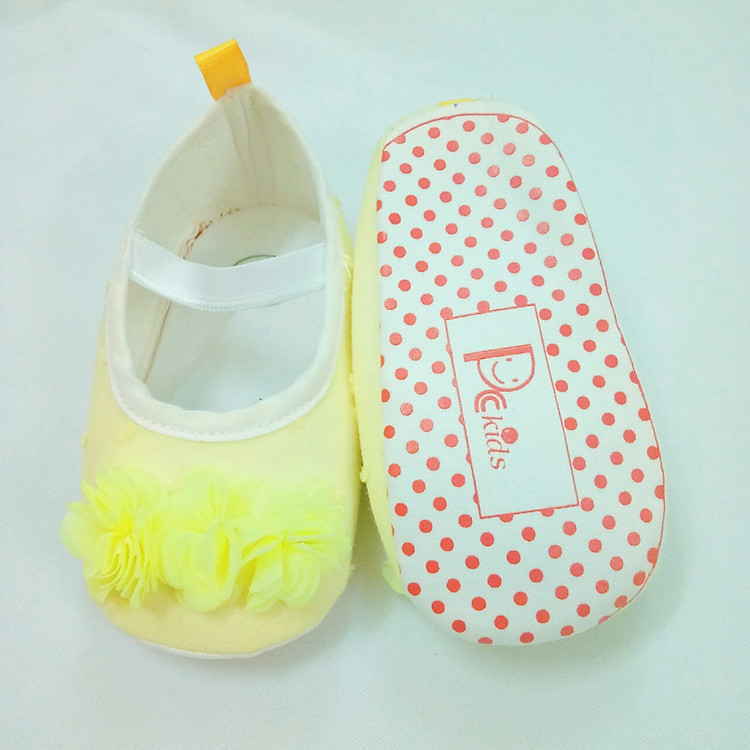 giày tập đi cho bé gái