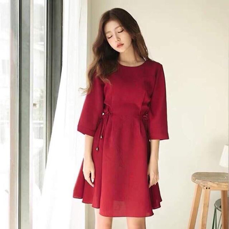 Đầm thắt dây eo