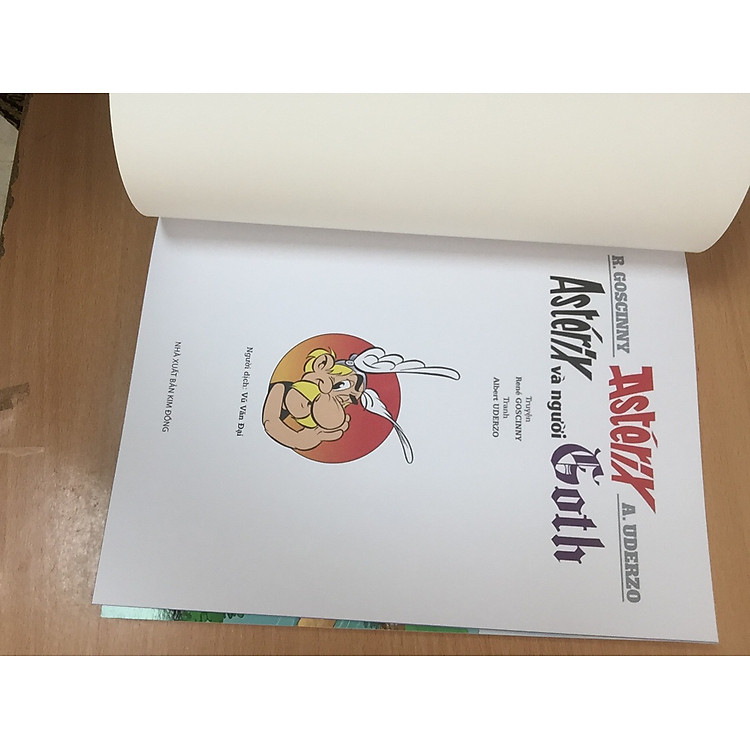 ASTÉRIX VÀ NGƯỜI GOTH - Ảnh 2