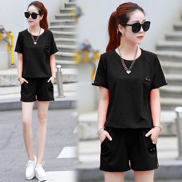 Bộ đồ thể thao nữ logo thêu TT108