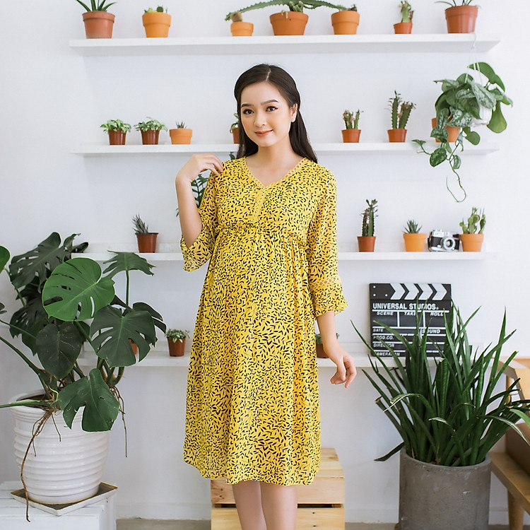 Đầm bầu von cổ tim phối ren cổ Emum