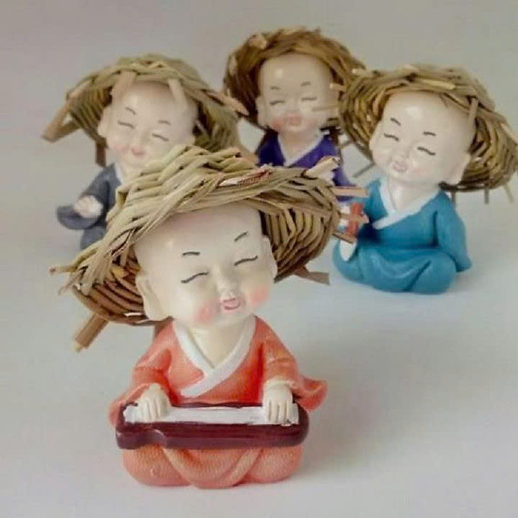 Bộ 4 Chú Tiểu Nón Rơm Trang Trí Hồ Cá, Xe Hơi, Bàn Làm Việc - Ảnh 3