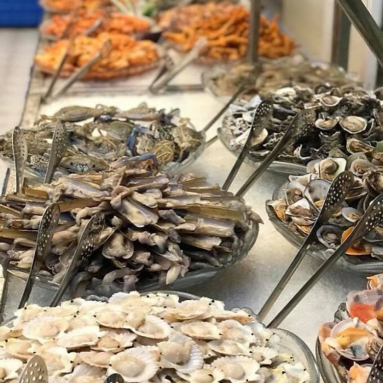 Vườn Nướng ROLY Buffet - Voucher Buffet Hải Sản nướng - lẩu đa dạng & hấp dẫn