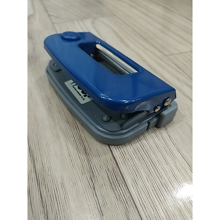 Bấm Lỗ 60008 - Màu Xanh