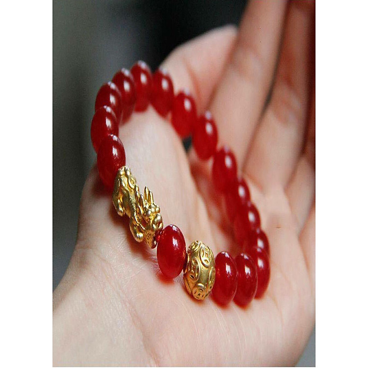 Vòng Tay Đá Phong Thủy Mic Cham Tì Hiu Bạc Mạ Vàng Đá Đỏ Cho Người Mệnh Hỏa- Mệnh Thổ Trang Sức Bạc QTJ (BQTJ26-148)