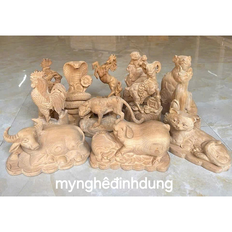 Tượng điêu khắc 12 con giáp bằng gỗ ngọc Am (20cm)