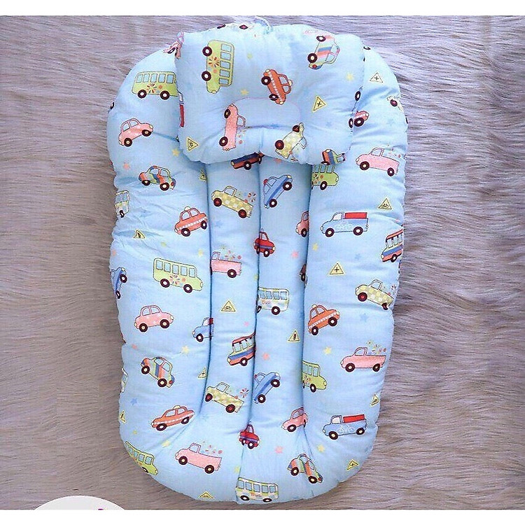 Đệm ngủ thông minh kèm gối đầu chống lõm cho bé ( Tặng 01 lục lạc gỗ đầu tròn phát tiếng vui nhộn cho bé )