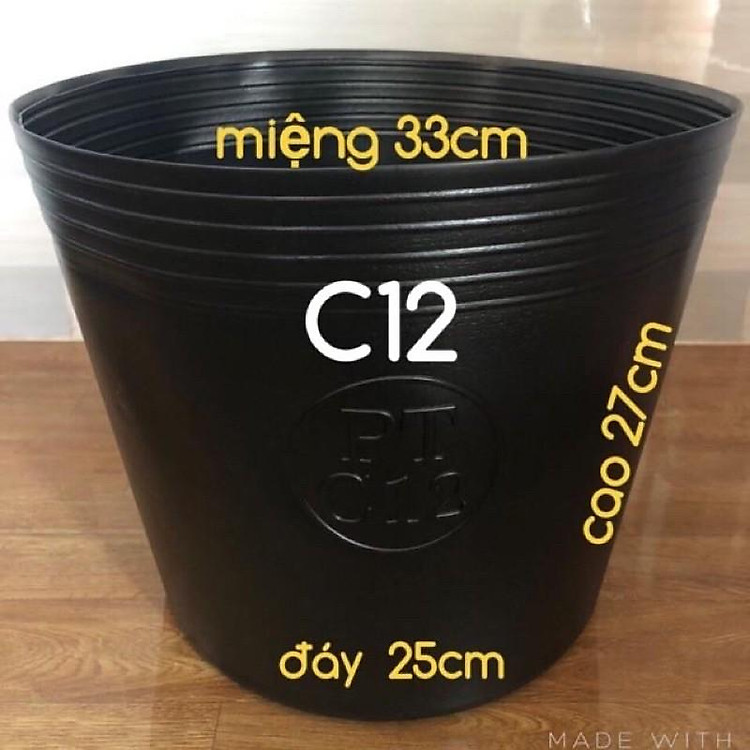 Chậu nhựa trồng cây C12 đen mềm