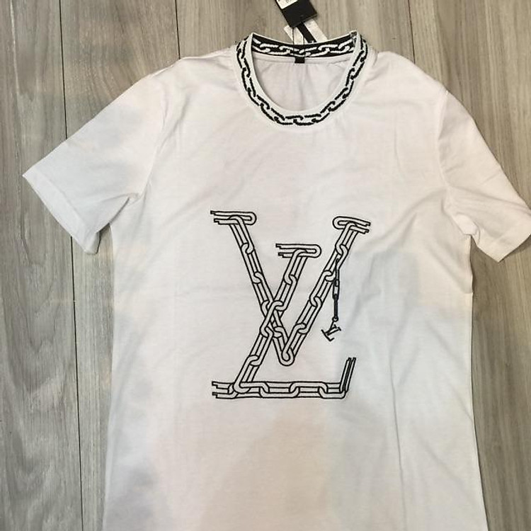Áo phông LV thêu