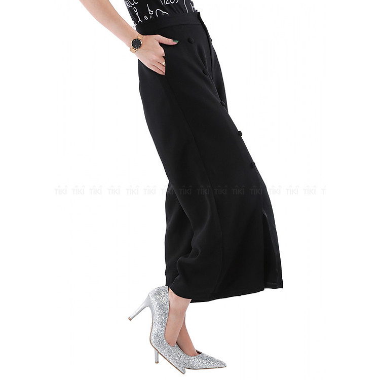Quần Nữ Ống Rộng Xẻ Tà Phối Nút
