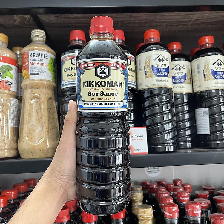 Nước Tương Kikkoman 1 Lít - Hương Vị Truyền Thống (Nhập Khẩu Chính Ngạch, Xuất Xứ Singapore)