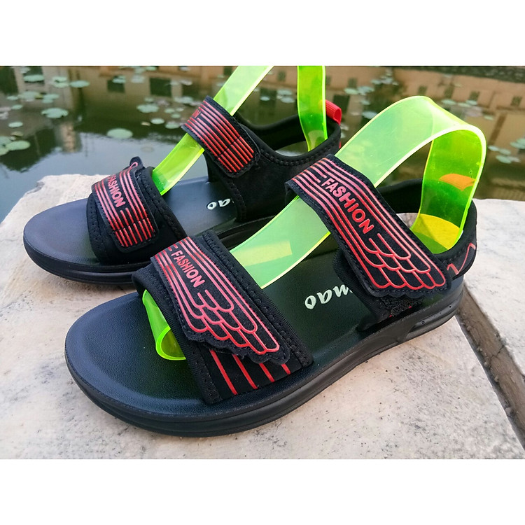 dép sandal trẻ em bé trai