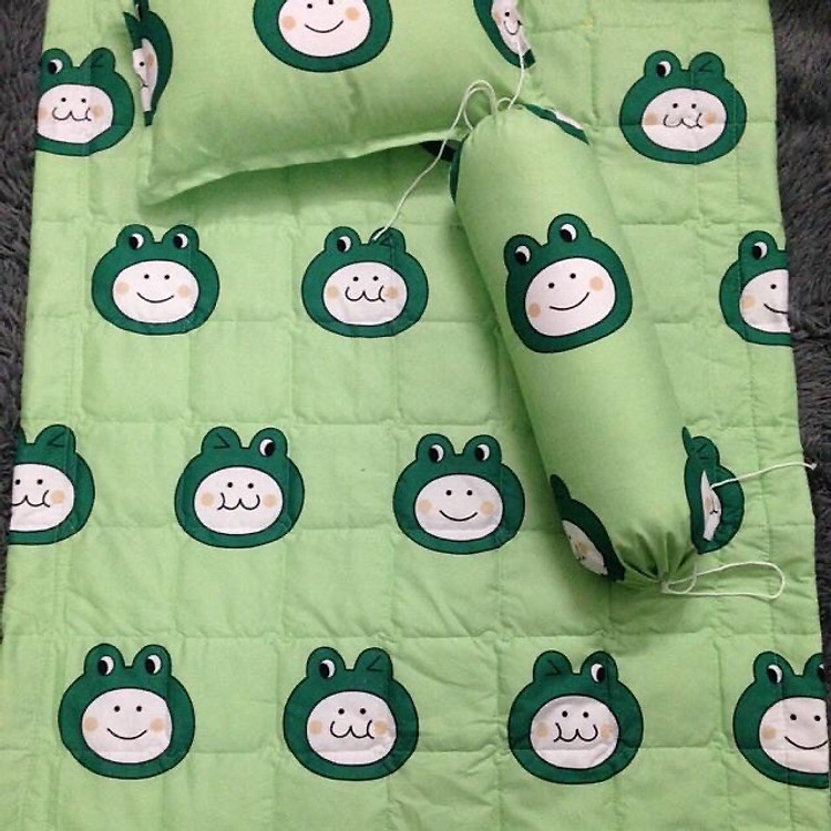 COMBO CHĂN GỐI CHO BÉ - ẾCH XANH