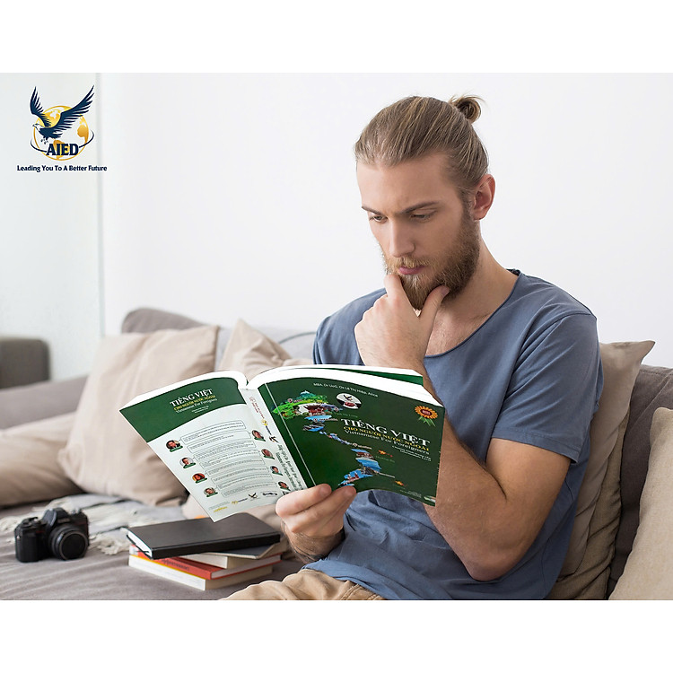 Tiếng Việt cho người nước ngoài Chương trình Trung Cấp (Kèm CD) - Ảnh 4