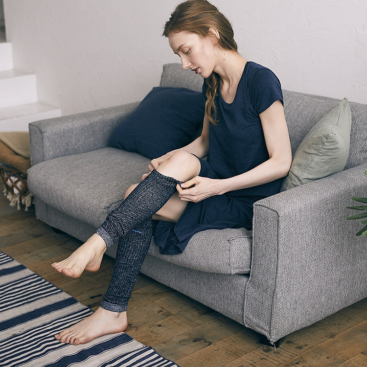 Tất nano Sleepdays Nhật hỗ trợ phục hồi bắp chân (màu xanh)