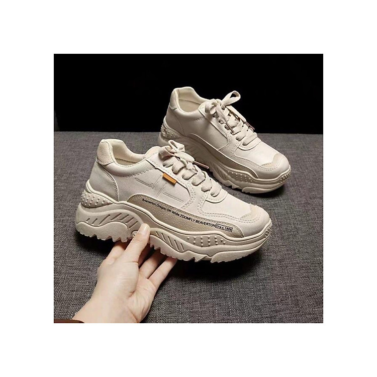 Giày thể thao nữ viền chữ cực đẹp, kiểu dáng trẻ trung, đế đi êm chân, fom giày ôm chân tạo cảm giác thoải mái