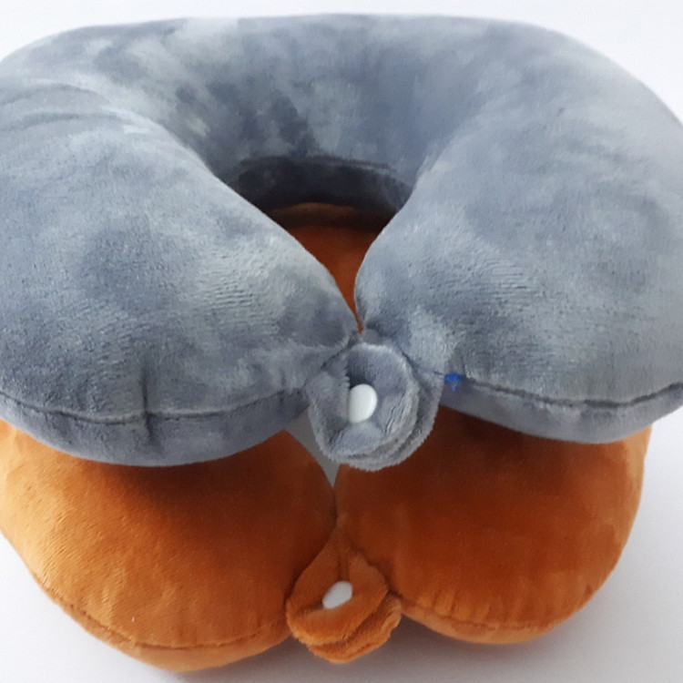 Bộ 2 Gối kê cổ chữ u có dây treo và nút cài - Màu nâu nhạt, xám