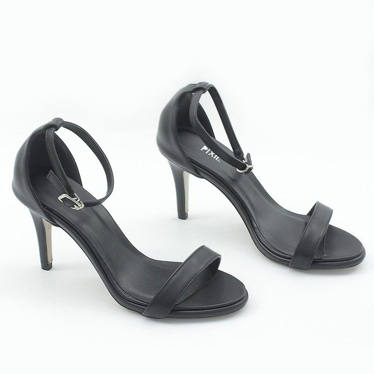 Giày Sandal Cao Gót 7cm Quai Ngang Gót Nhọn Màu Đen Pixie P199