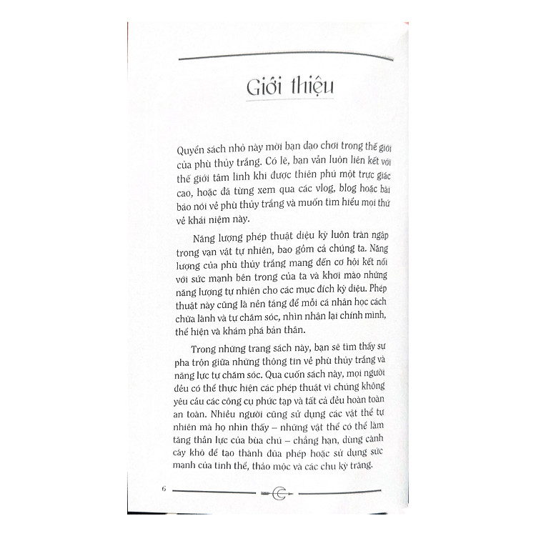 The Little Book - Giải Mã Bùa Chú - Ảnh 7