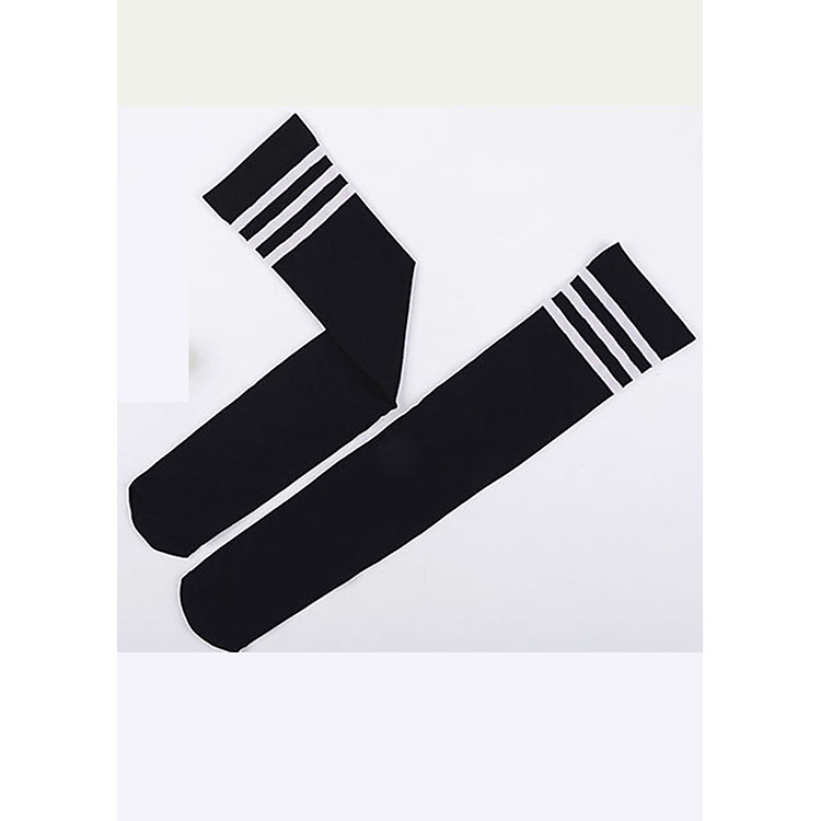 Tất đùi kẻ cổ