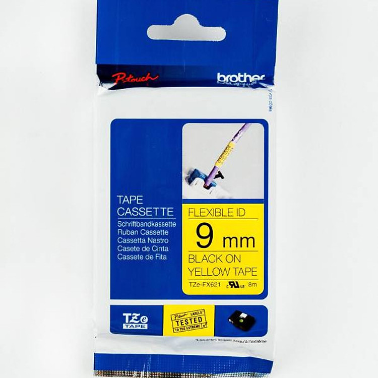 Nhãn in siêu dẻo TZe-FX621, chuyên dán dây, cáp mạng - điện, 09mm x 8m, chữ đen nền vàng - Hàng Chính Hãng