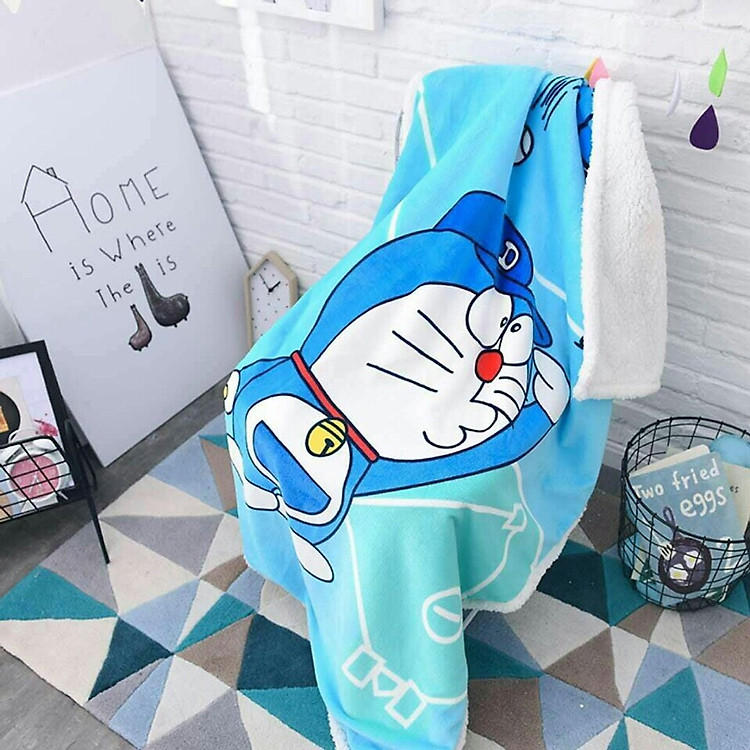 Chăn ấm mùa đông cho bé hình doremon