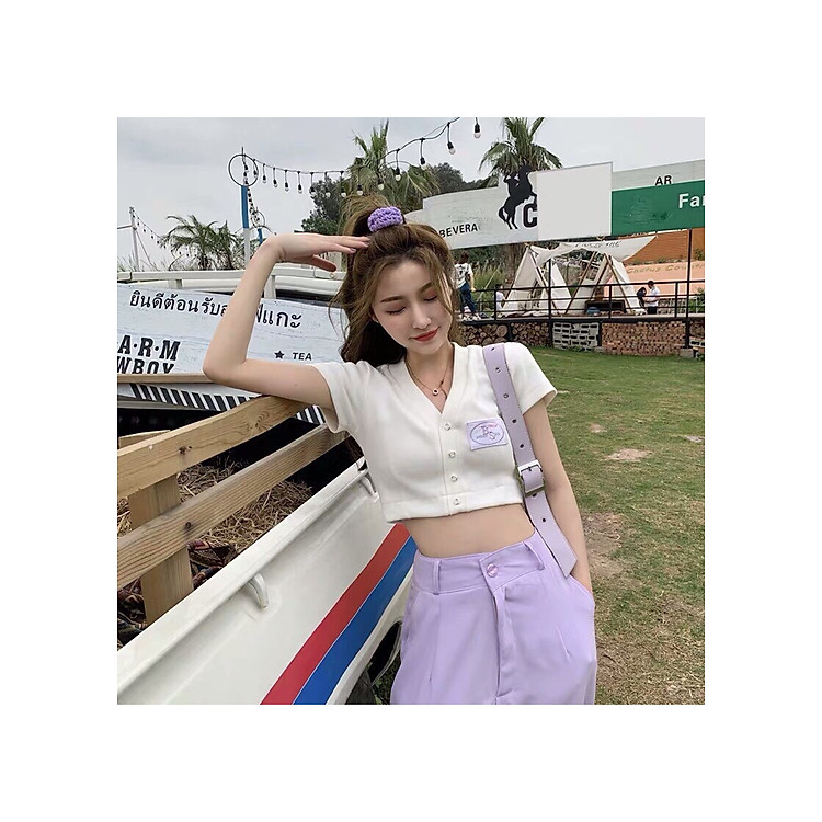 Áo Croptop Freesize Đính Khuy Cá Tính