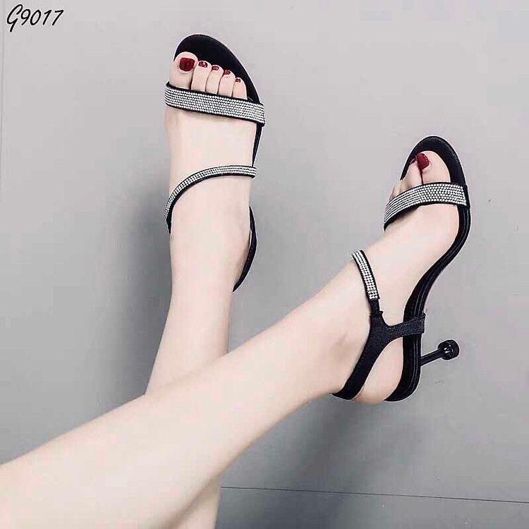 Giày Cao Gót Quai Ngang Đính Đá Lấp Lánh