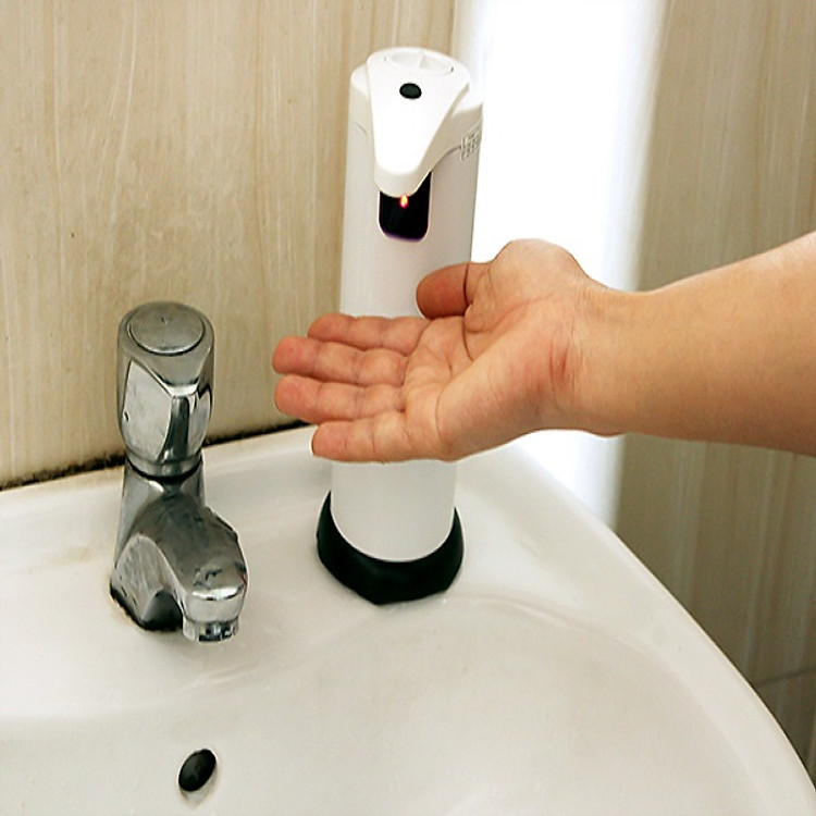 Máy lấy xà bông cảm biến tự động