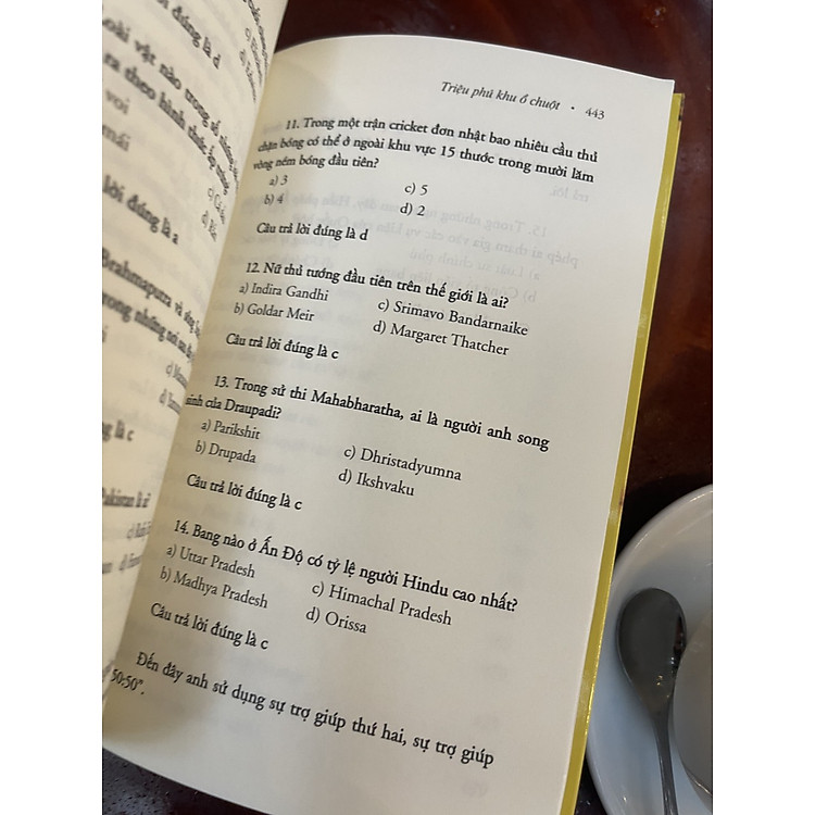 TRIỆU PHÚ KHU Ổ CHUỘT (Tái bản 2022) - Ảnh 2