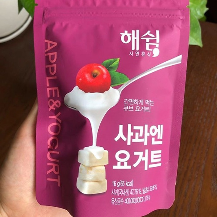 Sữa chua sấy lạnh Haeswim Hàn Quốc cho bé - Vị Táo