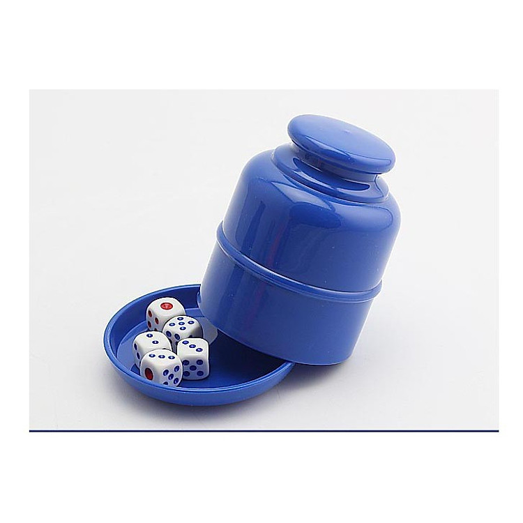 Cốc Lắc Xúc Xắc Nhựa và 5 viên xúc xắc