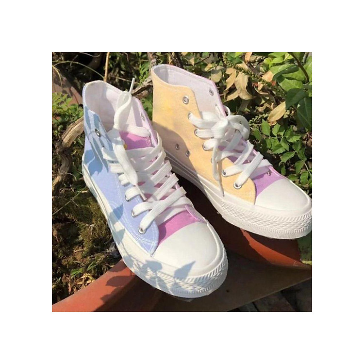 Giày thể thao nữ cao cổ đổi màu khi ra nắng