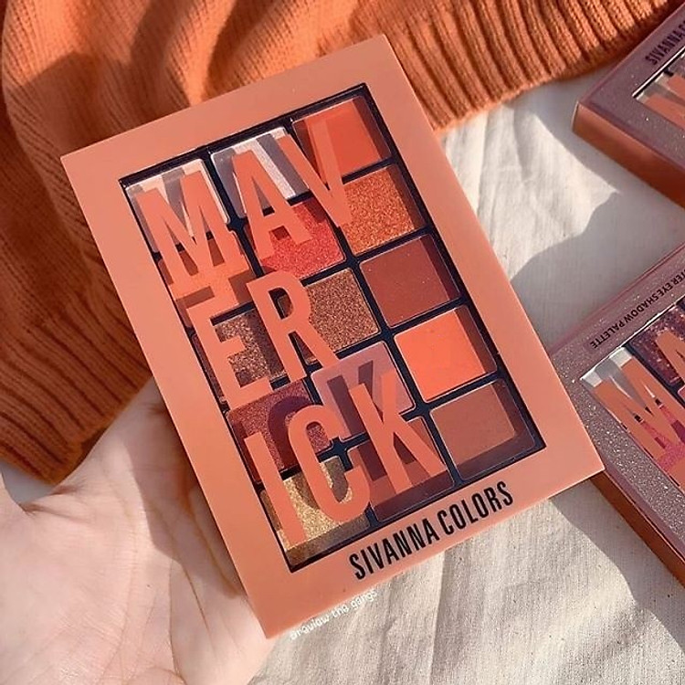 Bảng Phấn Mắt 15 ô Sivanna Colors Master HF5026