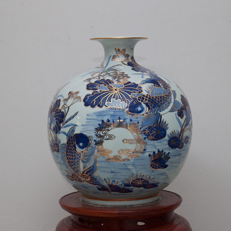 Bình hút tài lộc lý ngư vọng nguyệt vẽ vàng cao 38cm