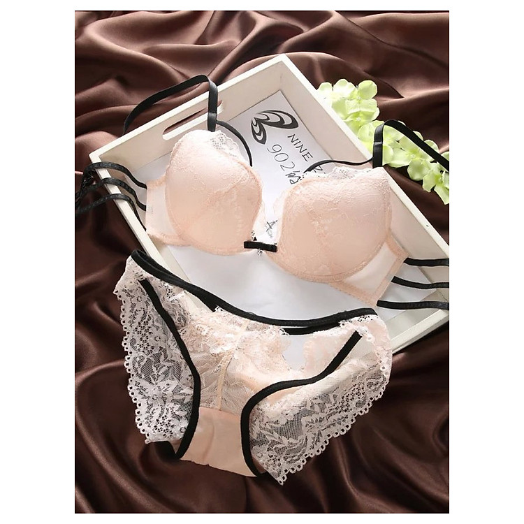 Bộ đồ lót nâng ngực 3 dây cài sau quần siêu sexy
